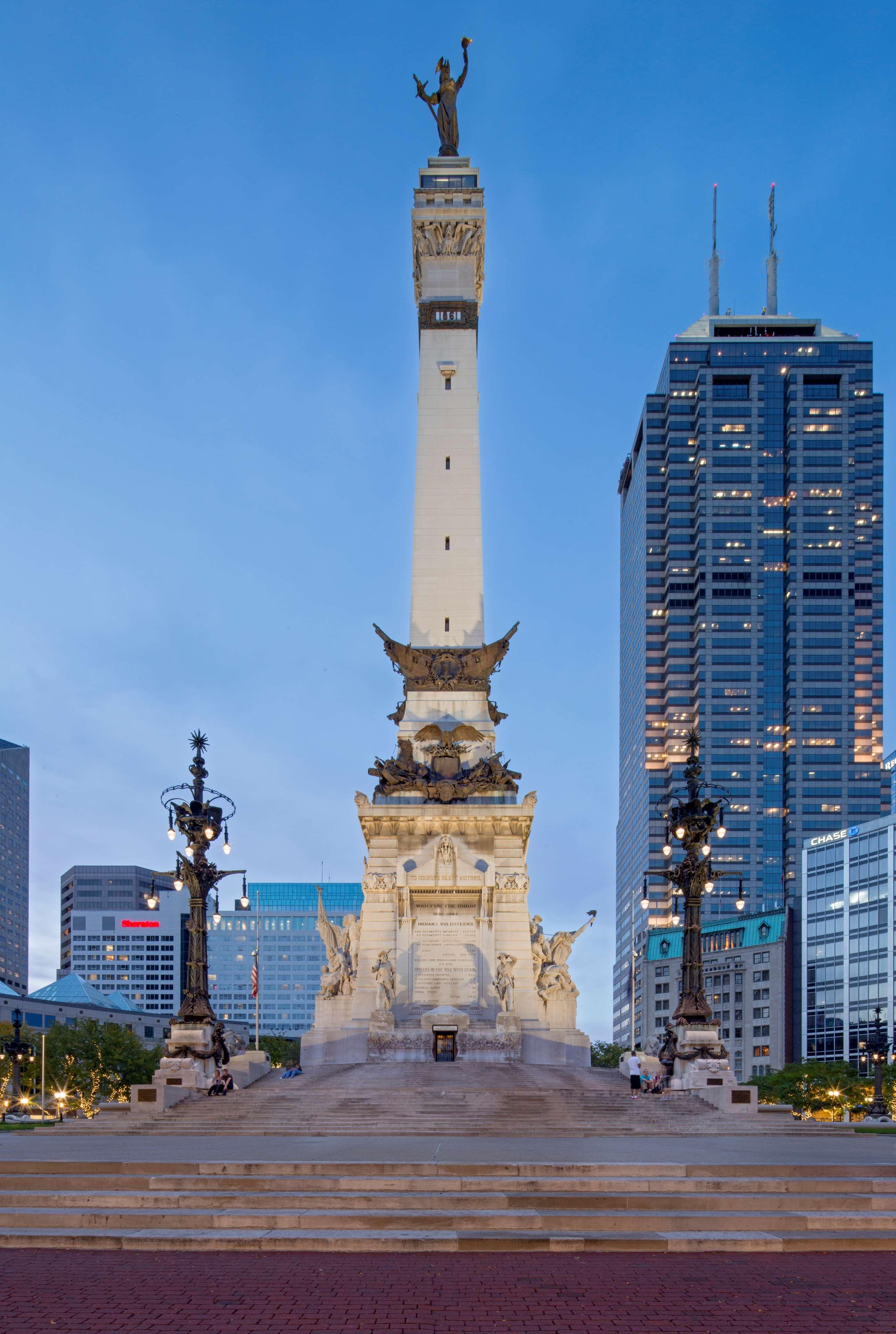 Hyatt Regency Indianapolis At State Capitol Hotel Exterior foto